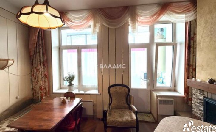 3-комн квартира пр-кт Победы, 11,  д. 11
