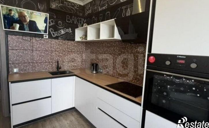 2-комн квартира микрорайон 140А, 9