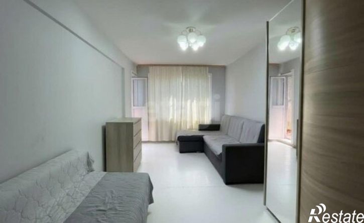 3-комн квартира микрорайон Сокол, 7