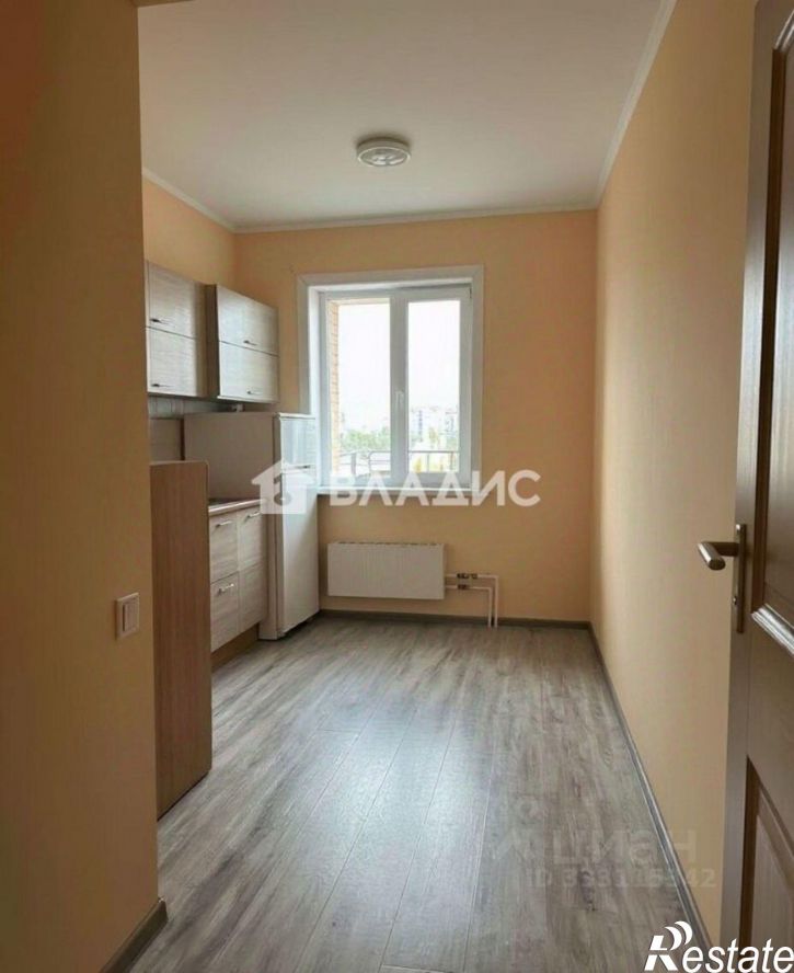 1-комн квартира микрорайон 140А, 25