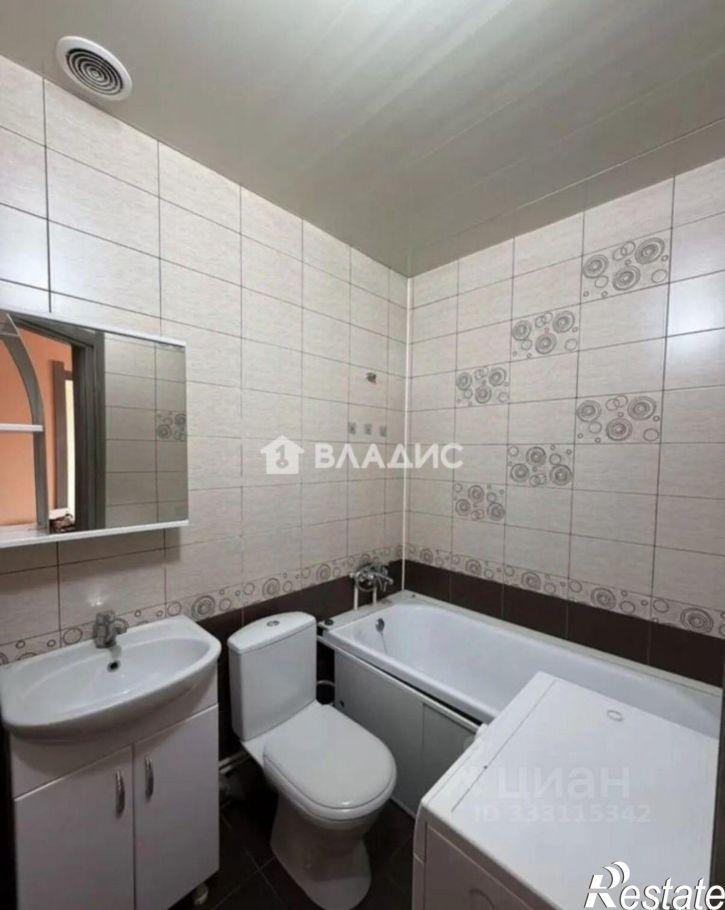 1-комн квартира микрорайон 140А, 25