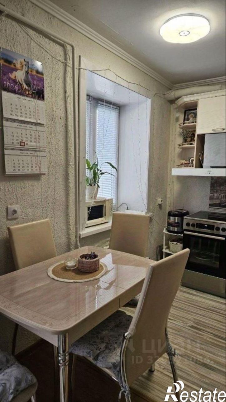 3-комн квартира пр-кт 50-летия Октября, 25а,  д. 25а