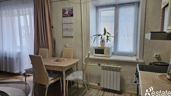 3-комн квартира пр-кт 50-летия Октября, 25а,  д. 25а