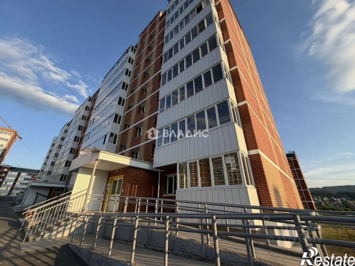 2-комн квартира 142-й микрорайон, 11