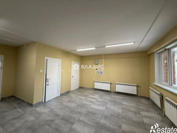 2-комн квартира 142-й микрорайон, 11