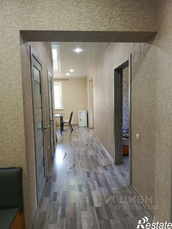 3-комн квартира 105-й микрорайон, 40