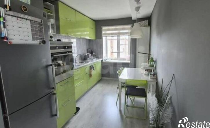 3-комн квартира микрорайон Аэропорт, 28