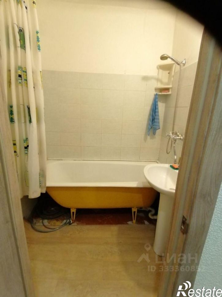 2-комн квартира пр-кт Строителей, 32,  д. 32