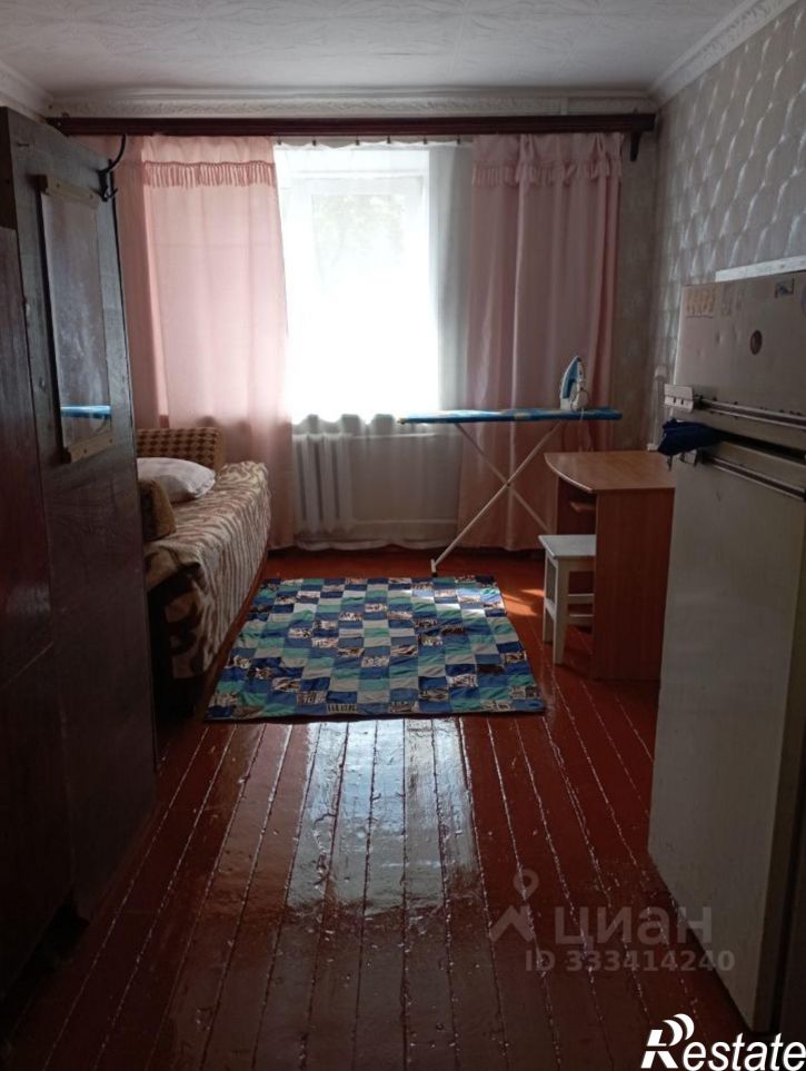 Комната ул Комарова, 17,  д. 17
