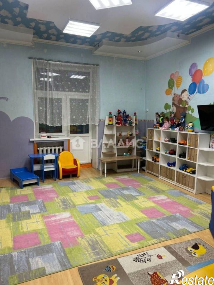 3-комн квартира 110-й микрорайон, 3