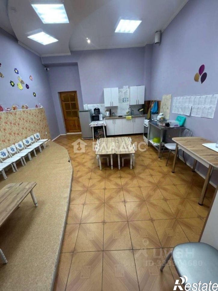 3-комн квартира 110-й микрорайон, 3