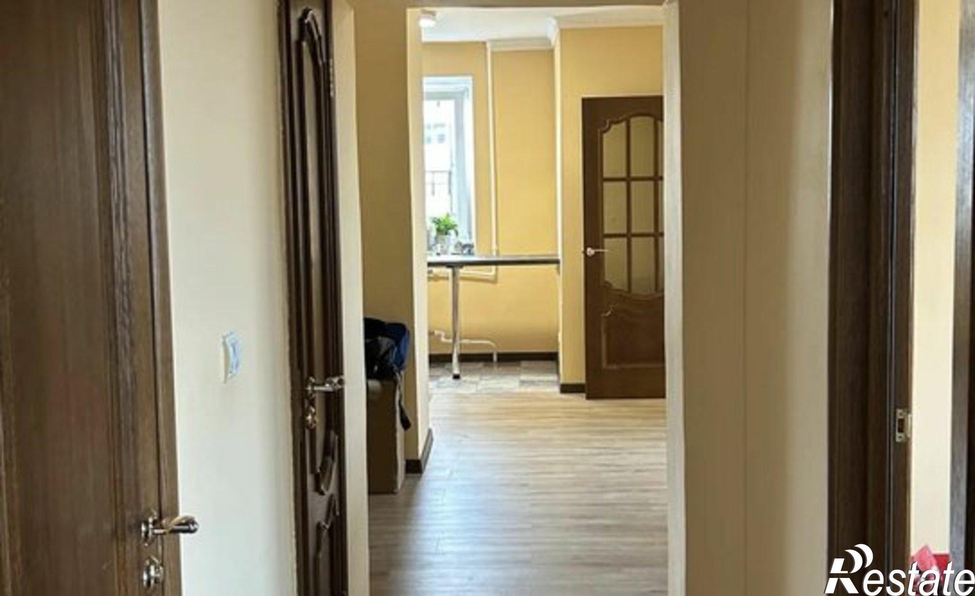 Купить квартиру за 11 000 000 рублей на ул Жердева, 33