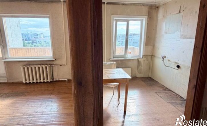 3-комн квартира пр-кт Строителей, 12,  д. 12
