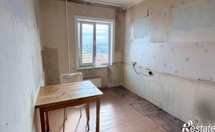 3-комн квартира пр-кт Строителей, 12,  д. 12