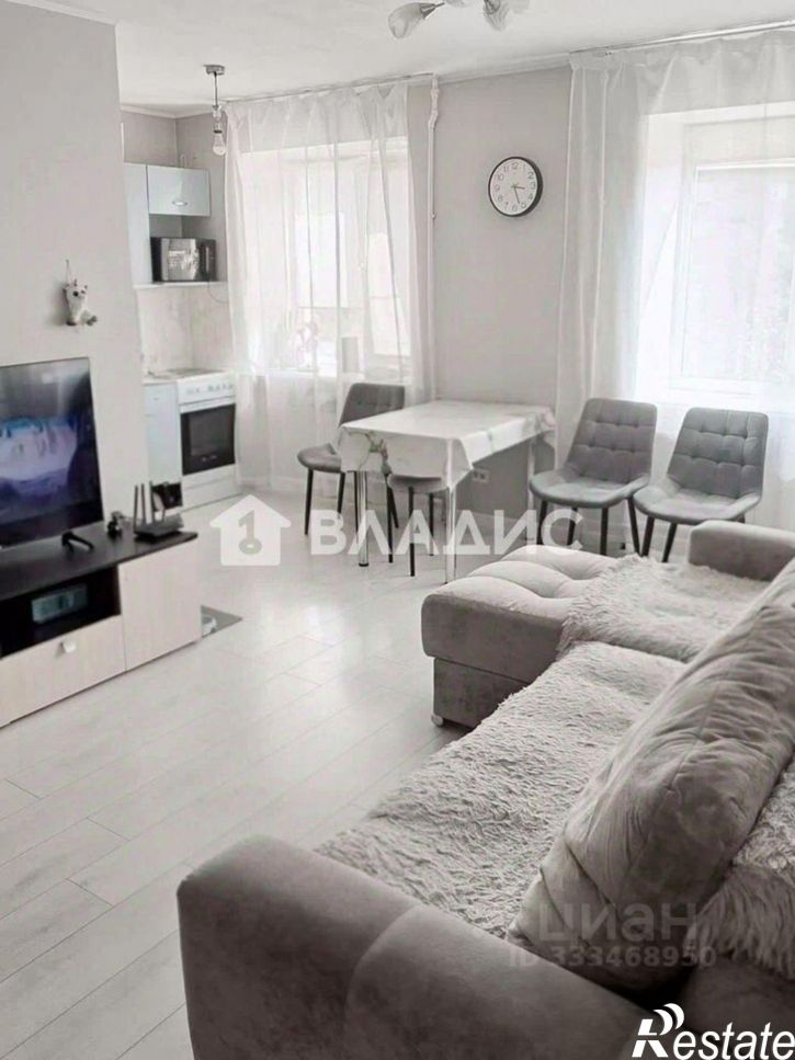 3-комн квартира ул Тобольская, 49,  д. 49