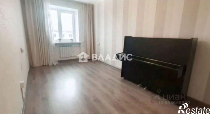 3-комн квартира ул Тобольская, 49,  д. 49