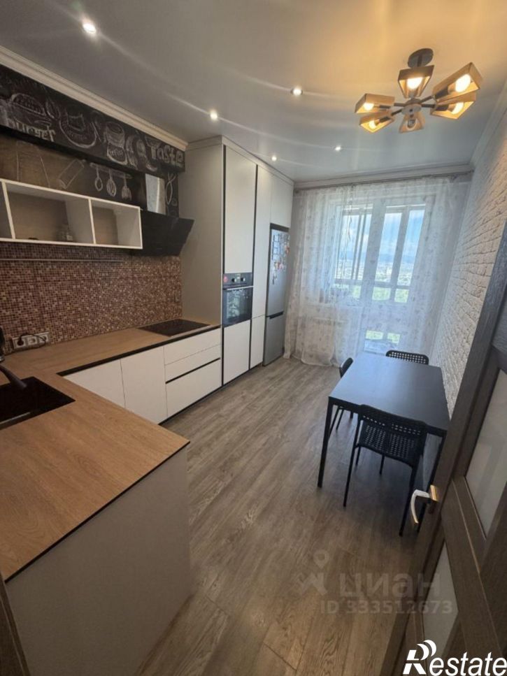 2-комн квартира микрорайон 140А