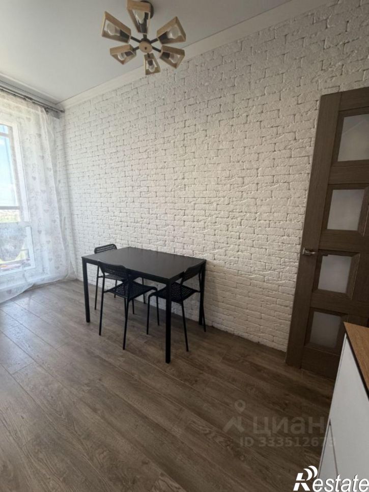 2-комн квартира микрорайон 140А