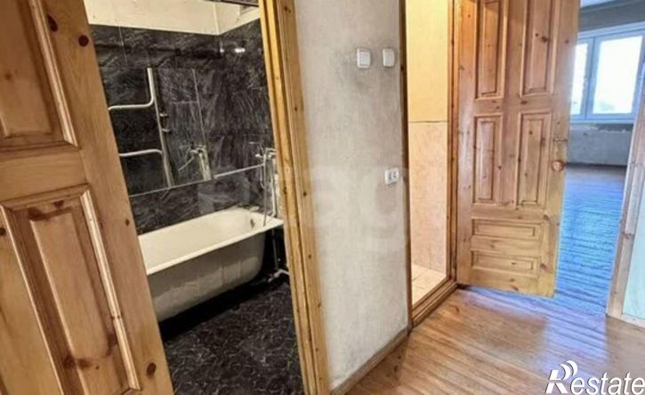 3-комн квартира пр-кт Строителей, 12,  д. 12