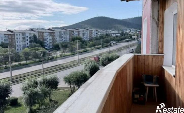 3-комн квартира пр-кт Строителей, 12,  д. 12