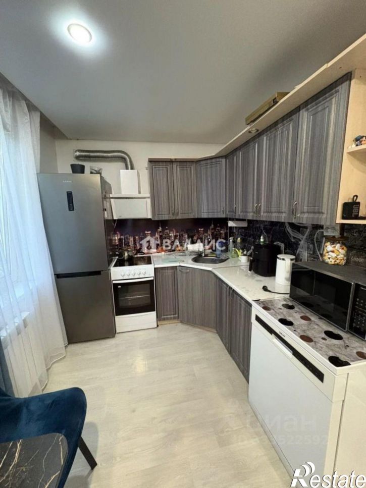 2-комн квартира Сотниковская улица, 523,  д. 523