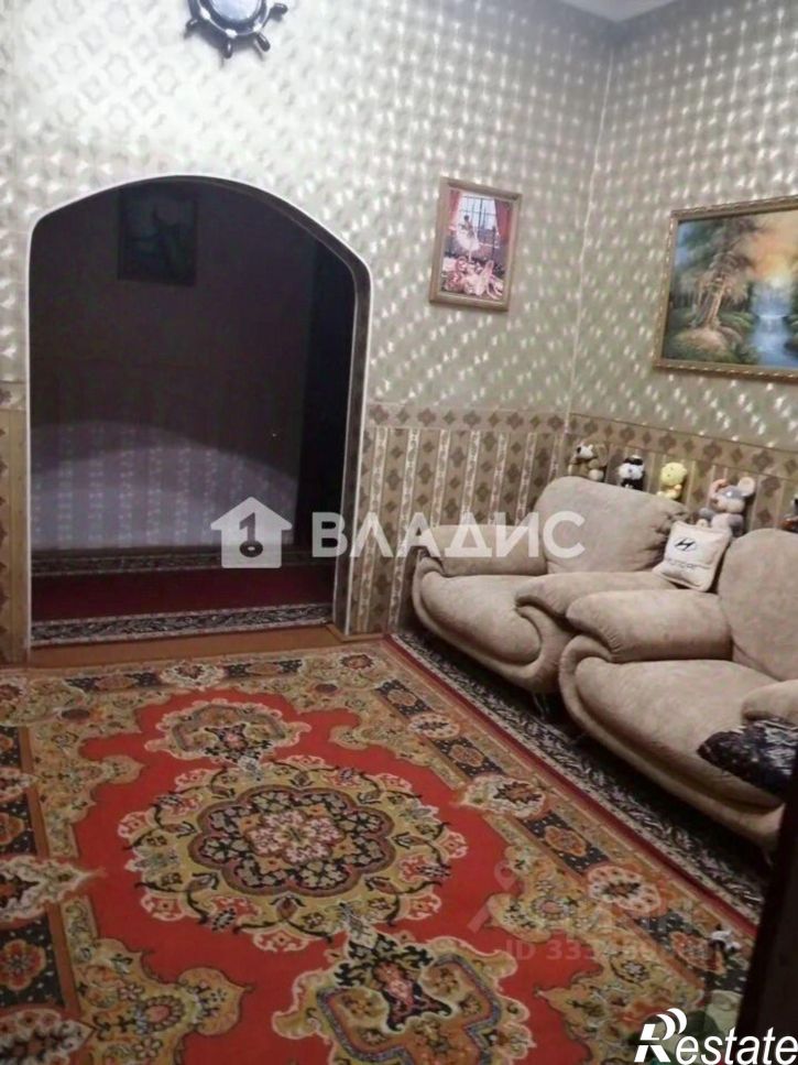3-комн квартира 110-й микрорайон, 1