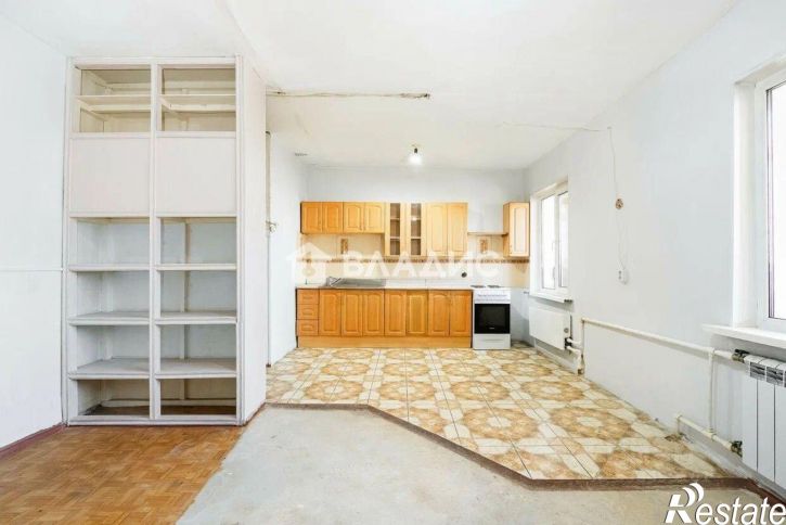 3-комн квартира улица Калашникова, 14,  д. 14