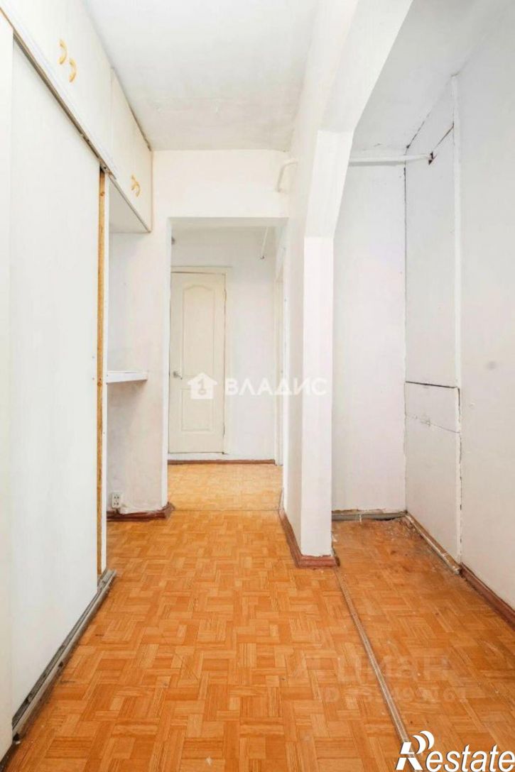3-комн квартира улица Калашникова, 14,  д. 14