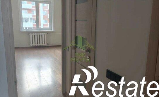 Купить квартиру за 11 300 000 рублей на проспект Строителей, 6