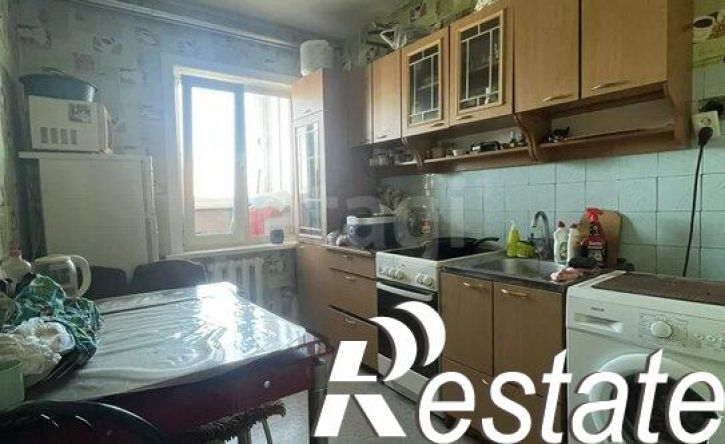 3-комн квартира улица Павлова, 76,  д. 76