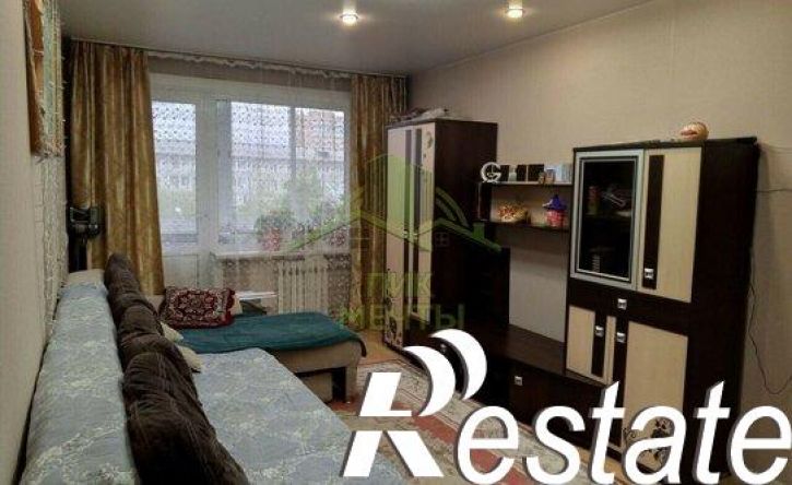 3-комн квартира улица Жердева, 82,  д. 82