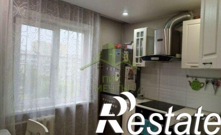 3-комн квартира улица Жердева, 82,  д. 82