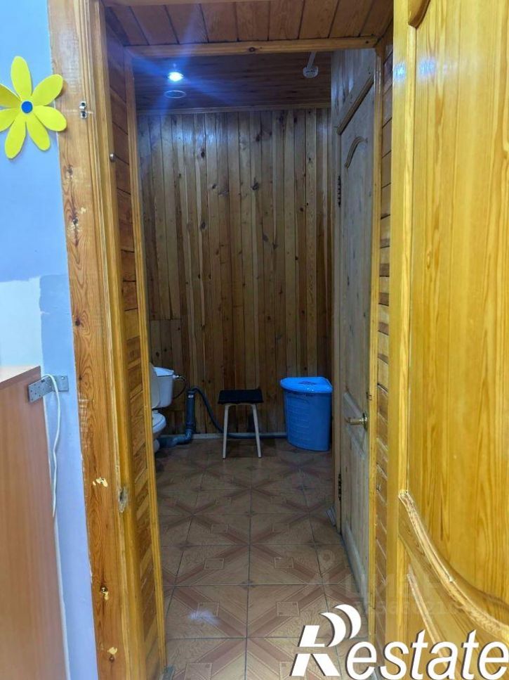 3-комн квартира 110-й микрорайон, 12