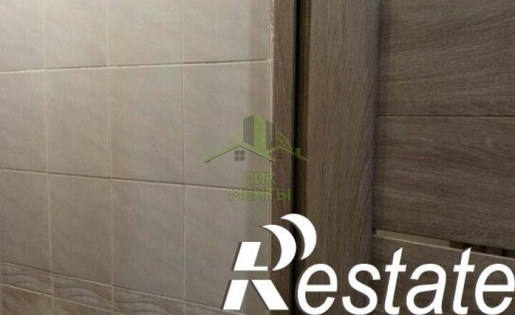 3-комн квартира улица Жердева, 82,  д. 82