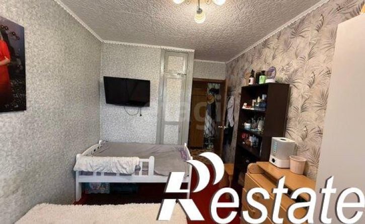 3-комн квартира Тобольская улица, 49,  д. 49
