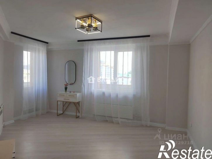 2-комн квартира улица Смолина, 54А,  д. 54А