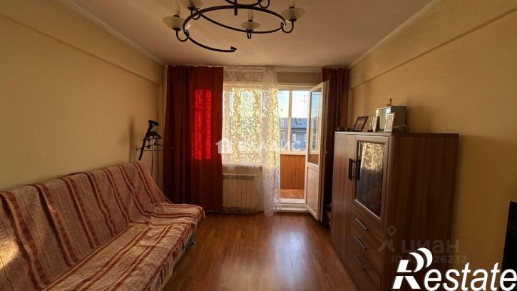 3-комн квартира улица Жердева, 92,  д. 92