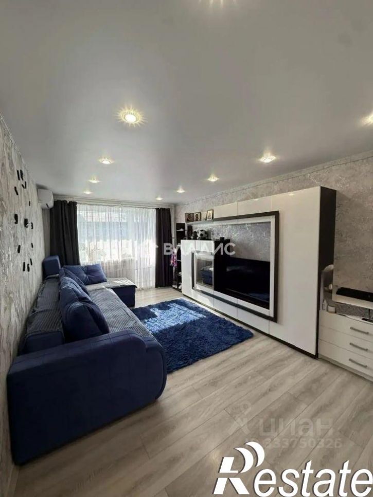 2-комн квартира улица Комарова, 13,  д. 13