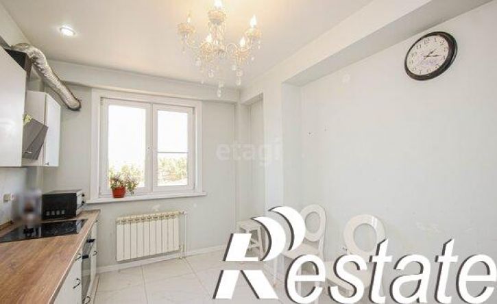2-комн квартира микрорайон 140Б, 2