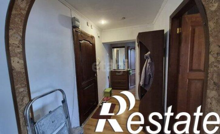 2-комн квартира Тобольская улица, 49,  д. 49