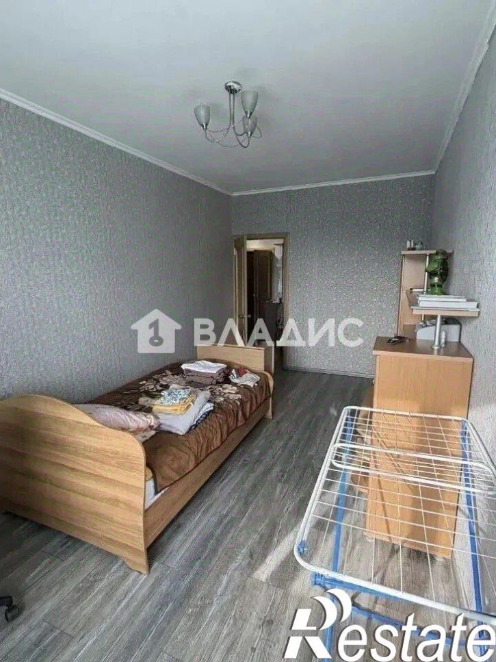 2-комн квартира улица Бабушкина, 180,  д. 180