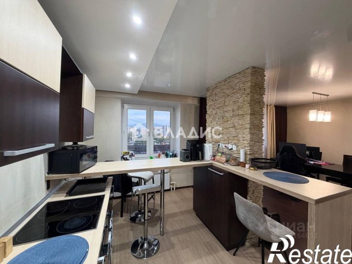 2-комн квартира Виктора Военнова, 34,  д. 34
