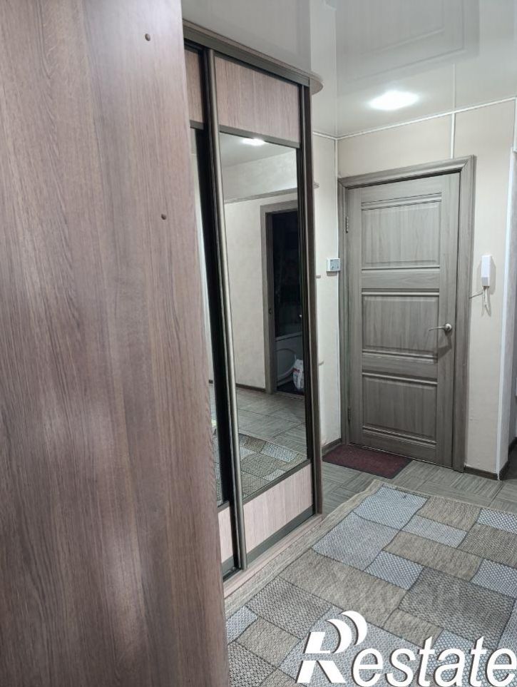 3-комн квартира улица Жердева, 108,  д. 108
