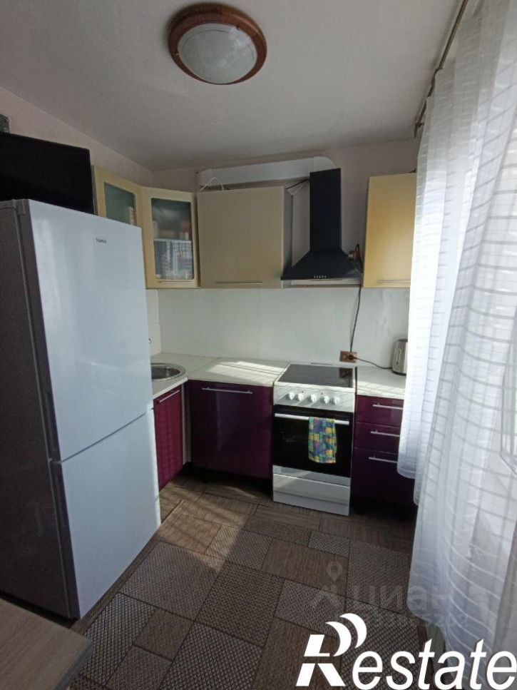 3-комн квартира улица Жердева, 108,  д. 108