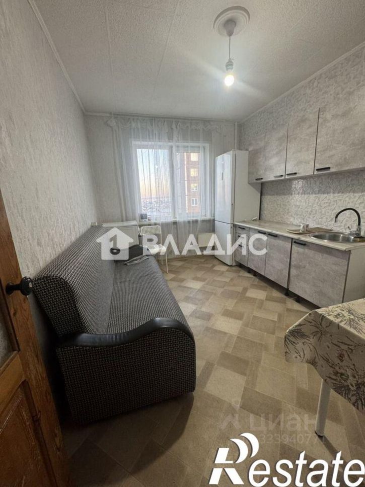1-комн квартира улица Шумяцкого, 20,  д. 20