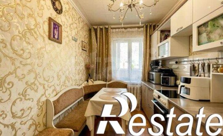 3-комн квартира улица Антонова, 26,  д. 26