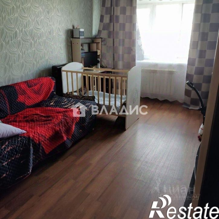 2-комн квартира улица Сенчихина, 18,  д. 18
