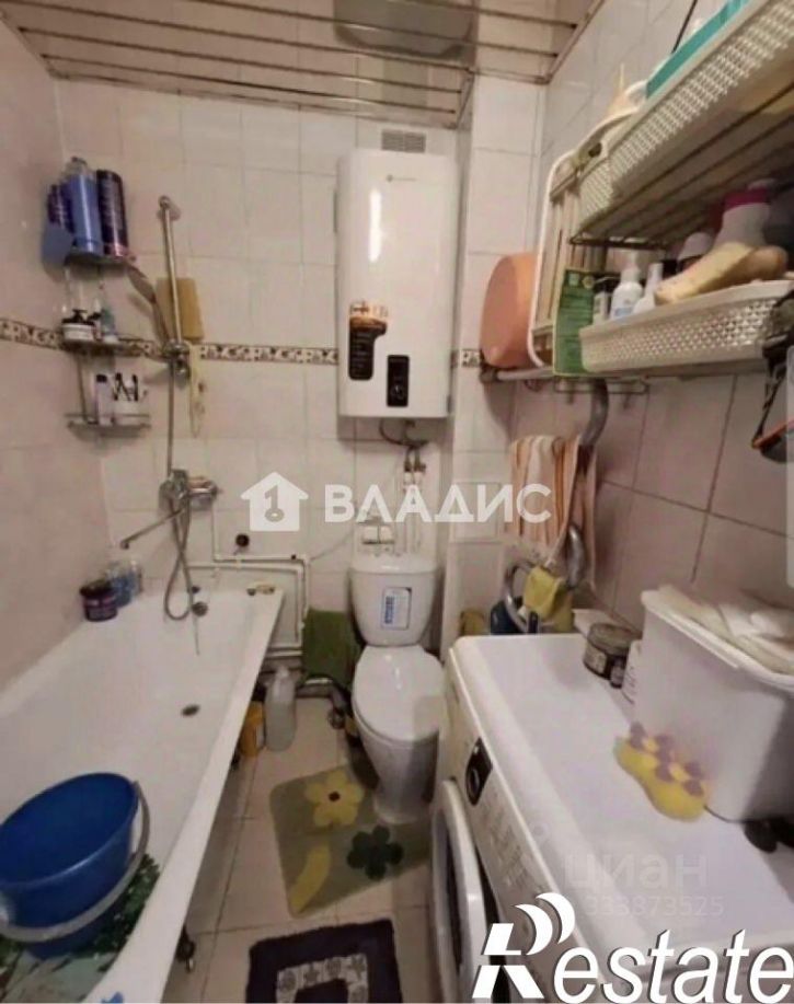 2-комн квартира улица Сенчихина, 18,  д. 18