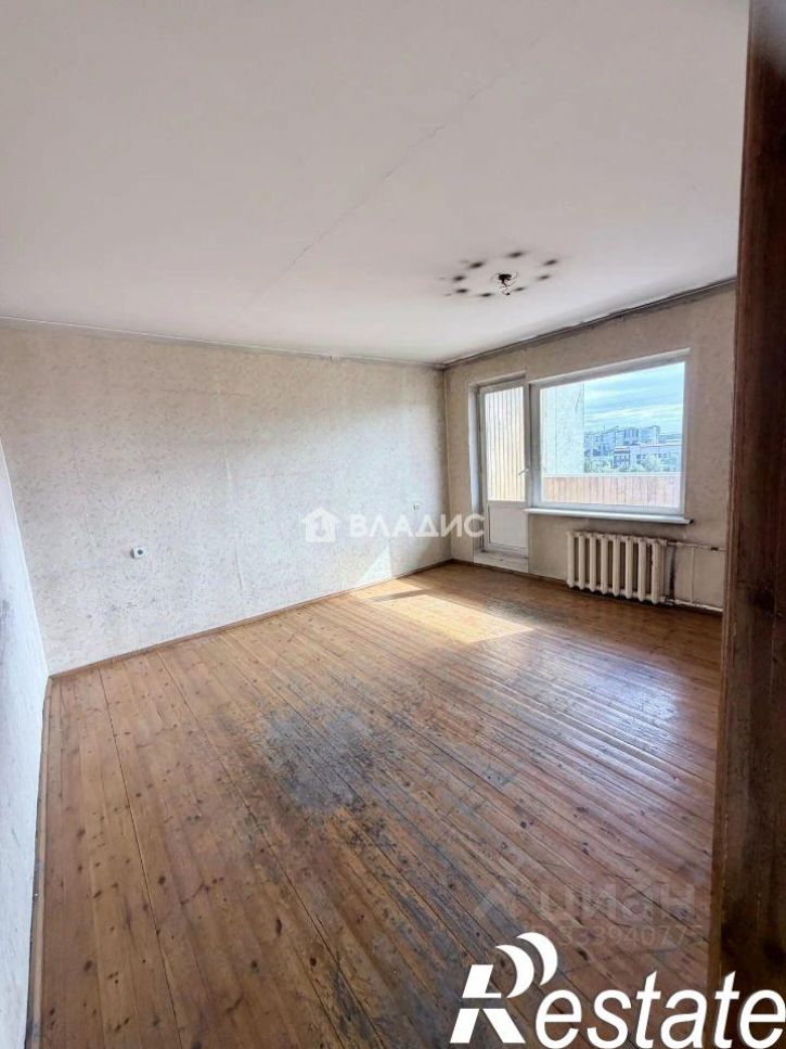 3-комн квартира проспект Строителей, 12,  д. 12