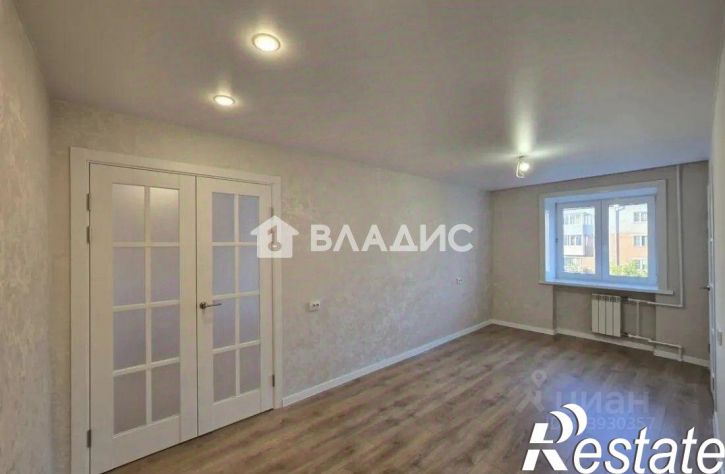 3-комн квартира Октябрьская улица, 27,  д. 27